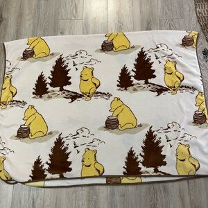 Charming Pooh Bear Blanket in Yellow and Brown oversized 57x88